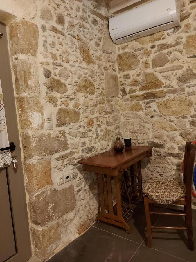 Mouri Village Aikirgiannis Extérieur photo